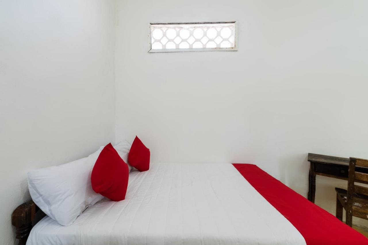 Oyo Hotel Las Palmas Cuyutlan 만사니요 외부 사진