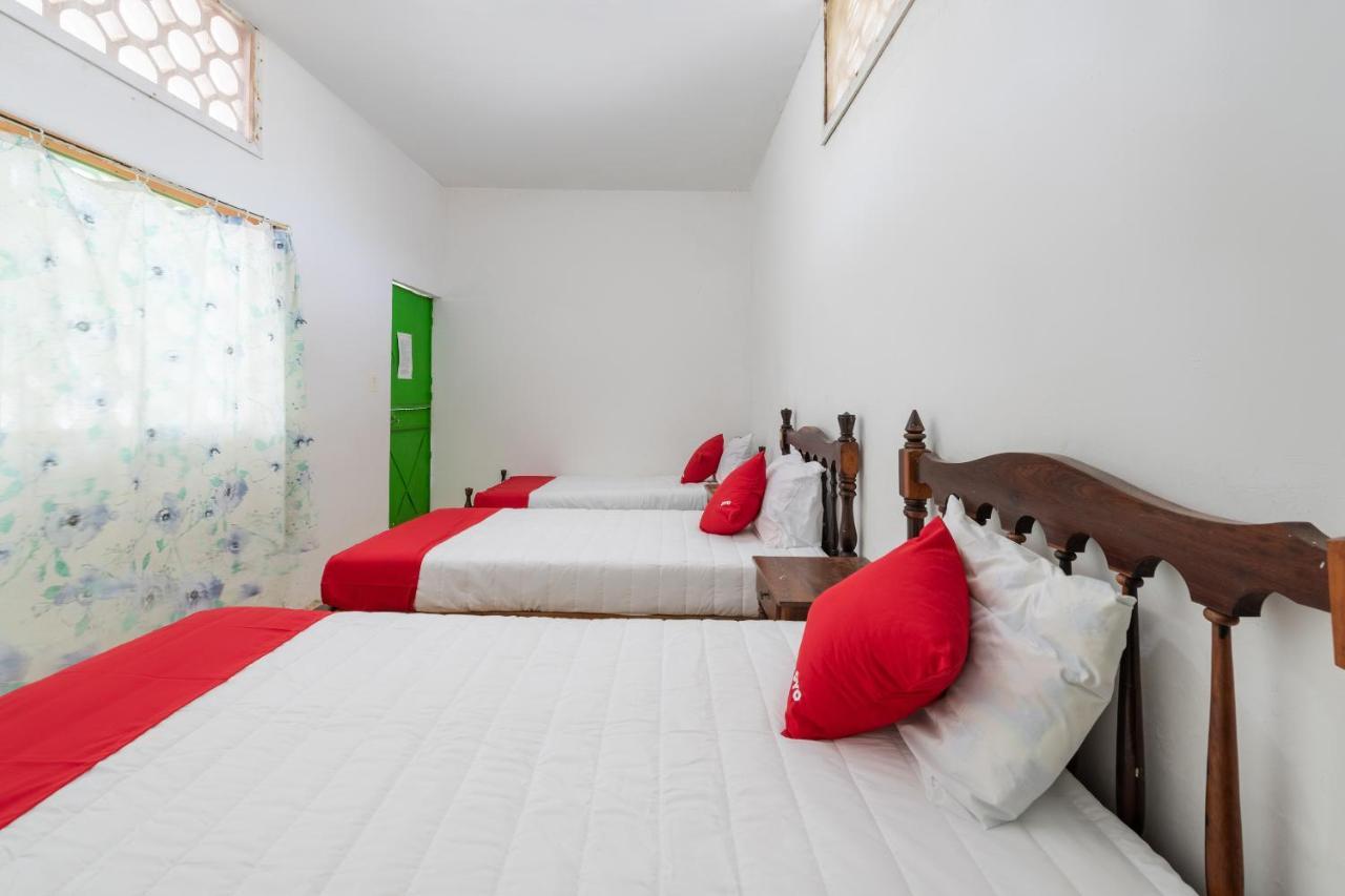 Oyo Hotel Las Palmas Cuyutlan 만사니요 외부 사진
